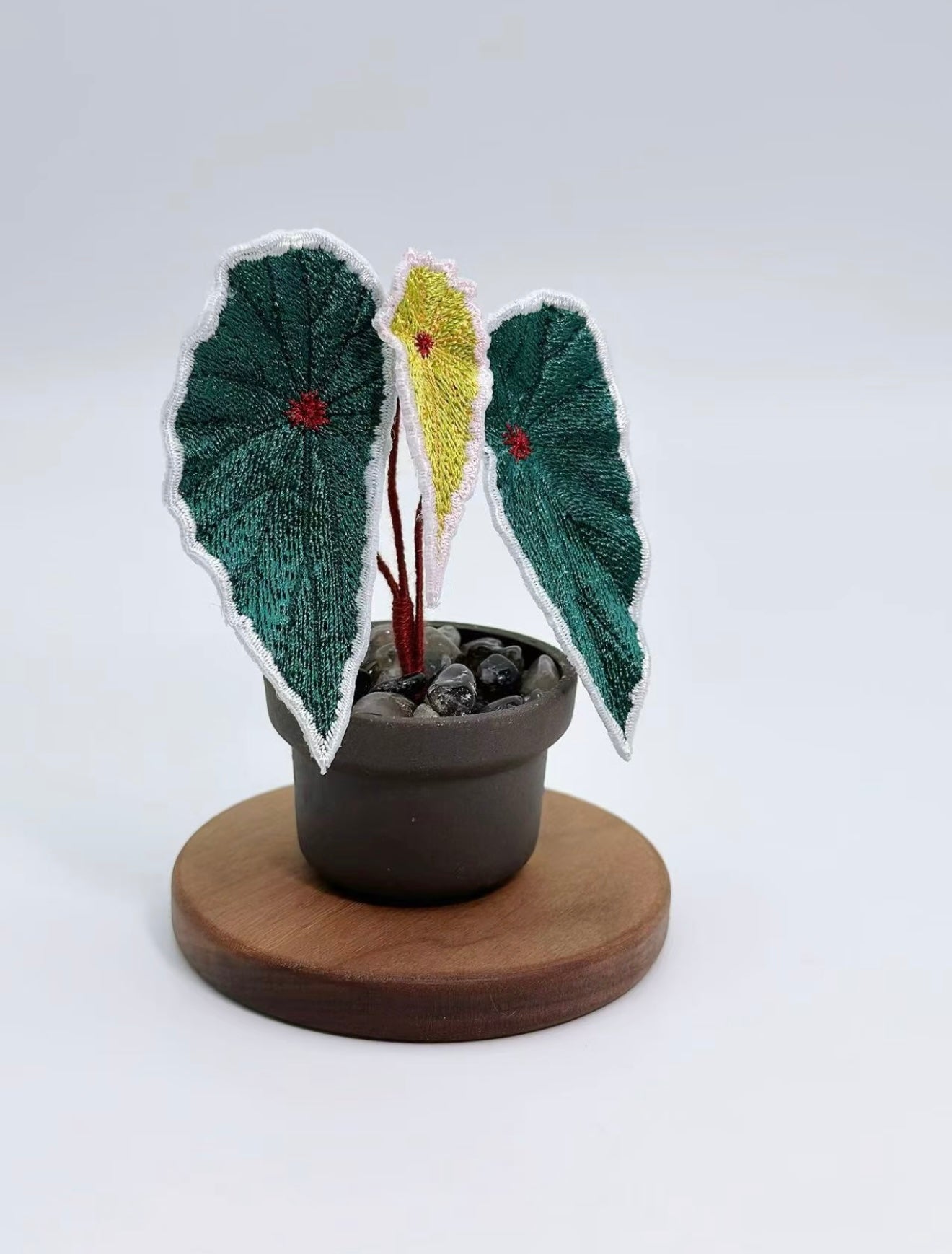 Embroidered Begonia Duo Mini Decor